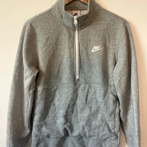 Grey Nike crewneck aesthetic
